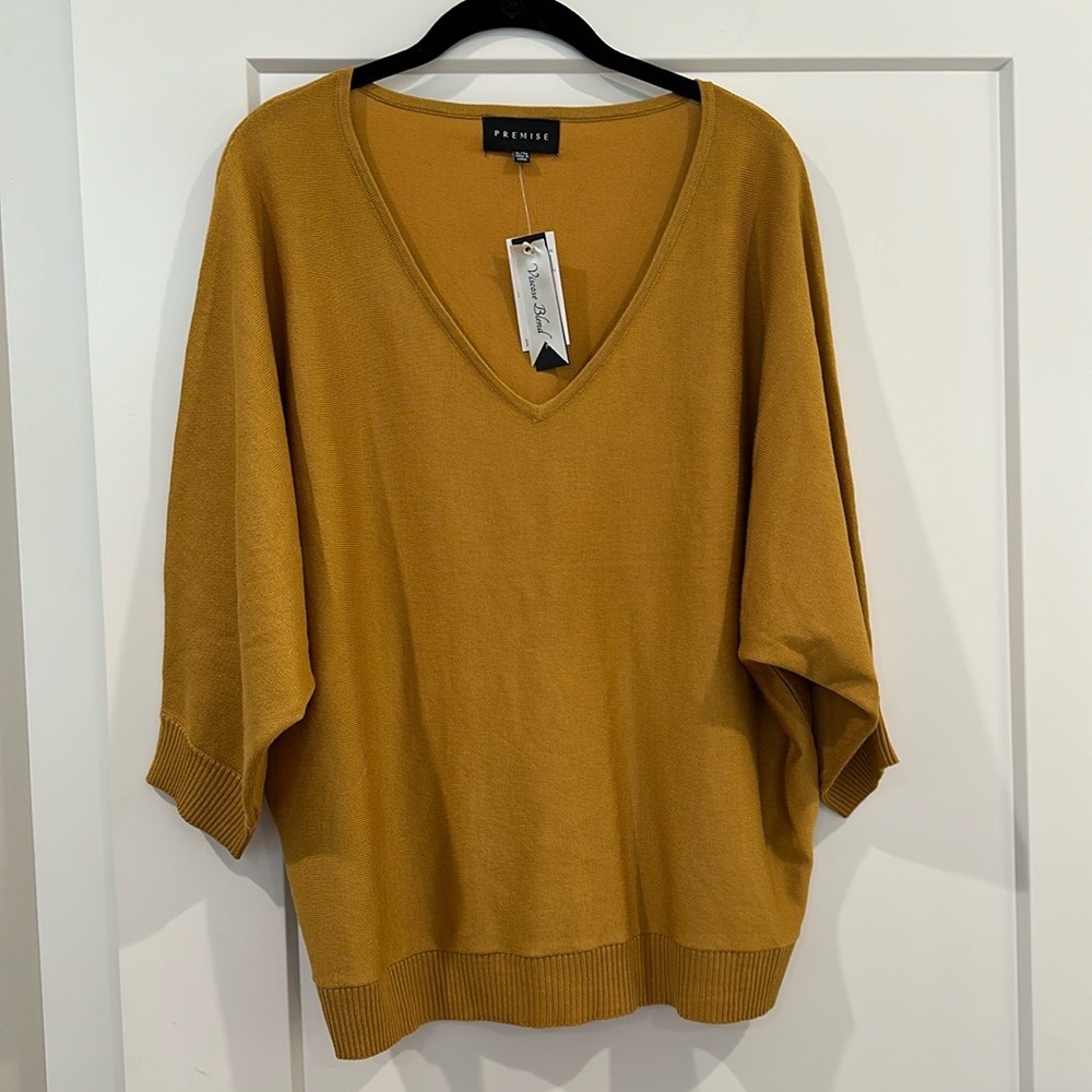 Premise V-neck 3/4 Sleeve Viscose Blend Sweater - NWT, XL, Mustard Gold